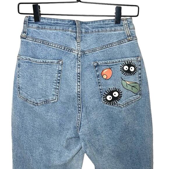 Hot Topic Women’s My Neighbor Totoro Fall Themed Mom Jeans Size 1 - Picture 7 of 10